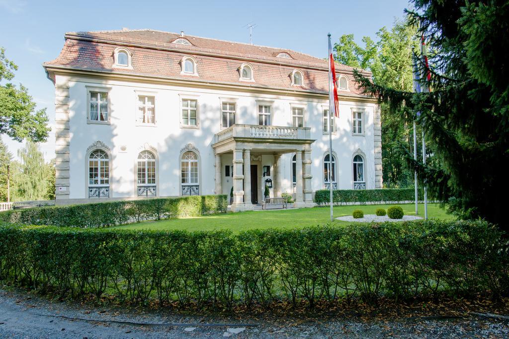 Hotel Villa Altenburg Pößneck Extérieur photo