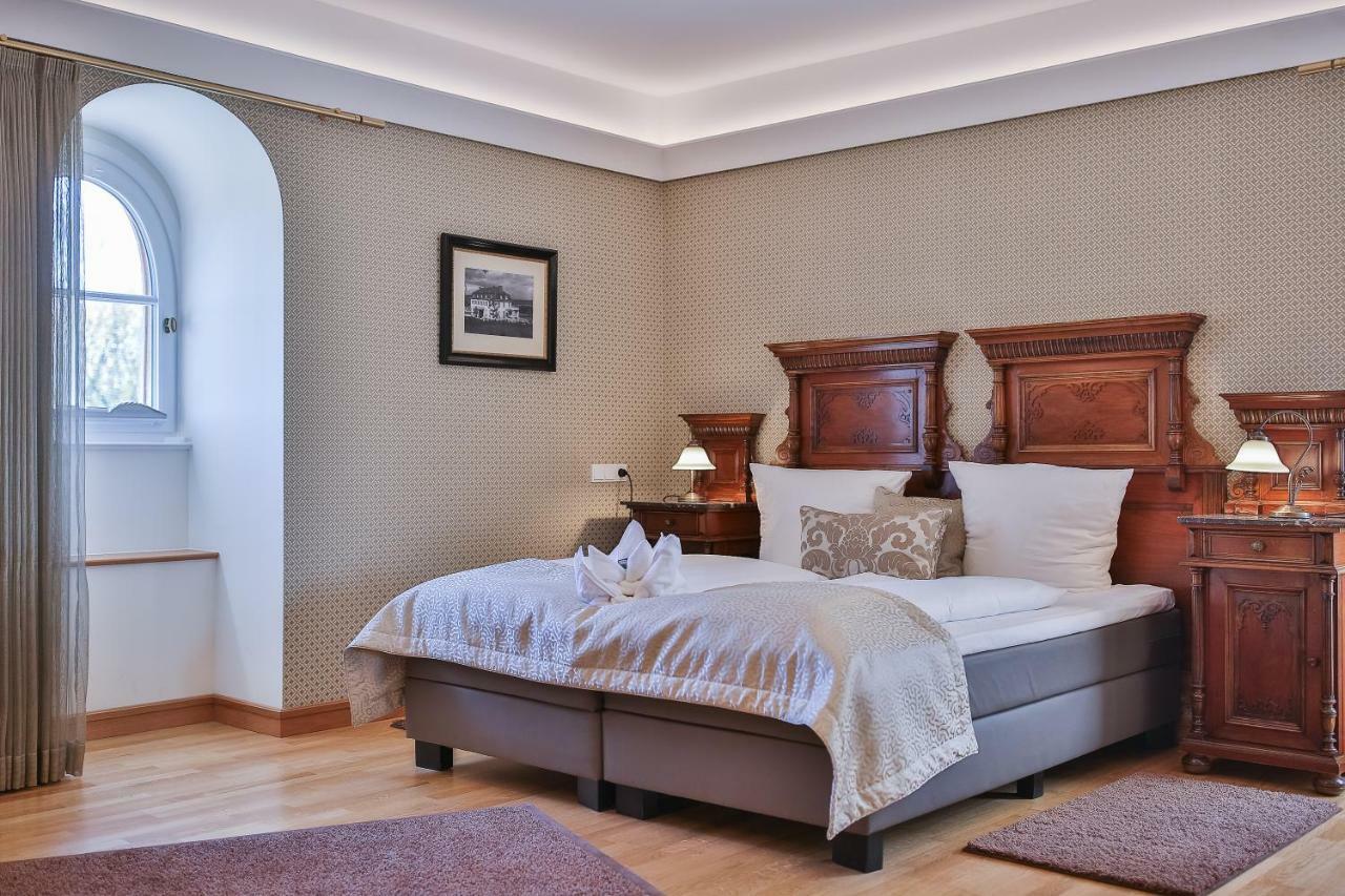 Hotel Villa Altenburg Pößneck Extérieur photo