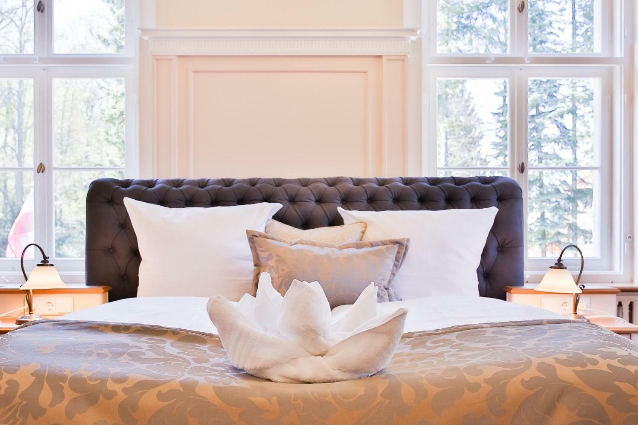 Hotel Villa Altenburg Pößneck Extérieur photo