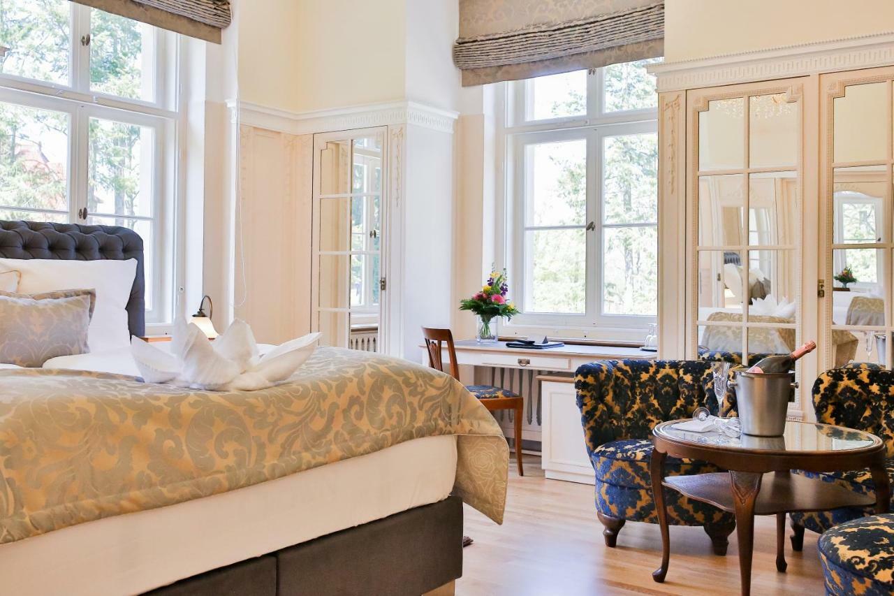 Hotel Villa Altenburg Pößneck Extérieur photo