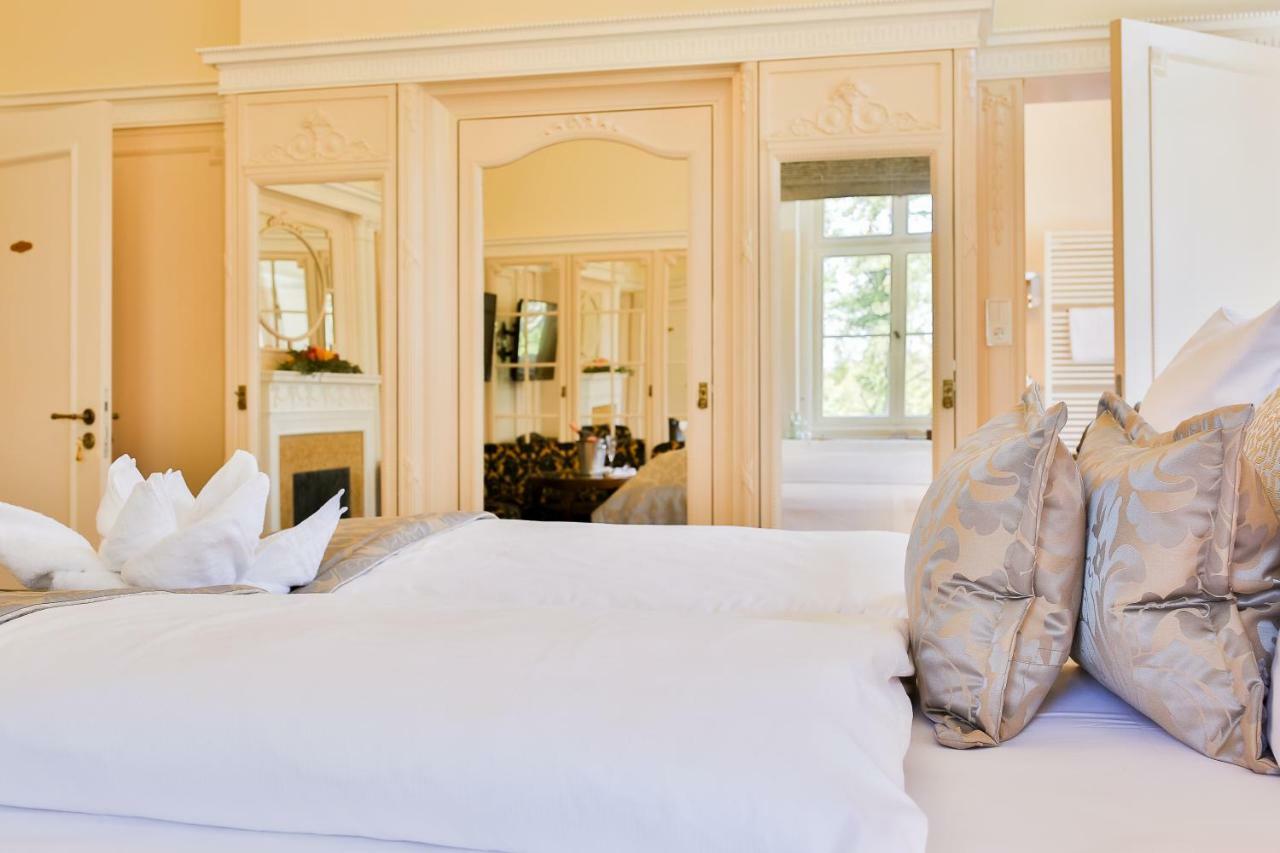 Hotel Villa Altenburg Pößneck Extérieur photo