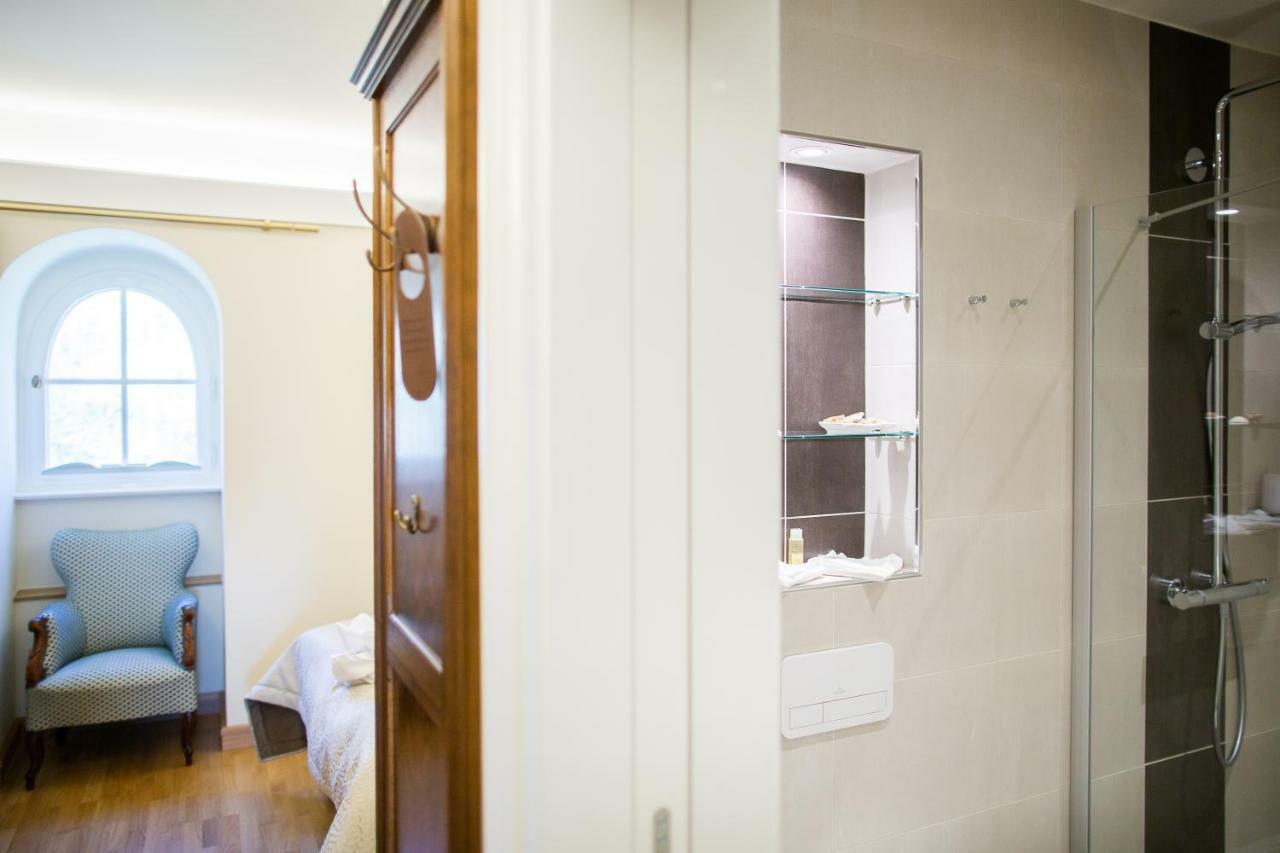 Hotel Villa Altenburg Pößneck Extérieur photo