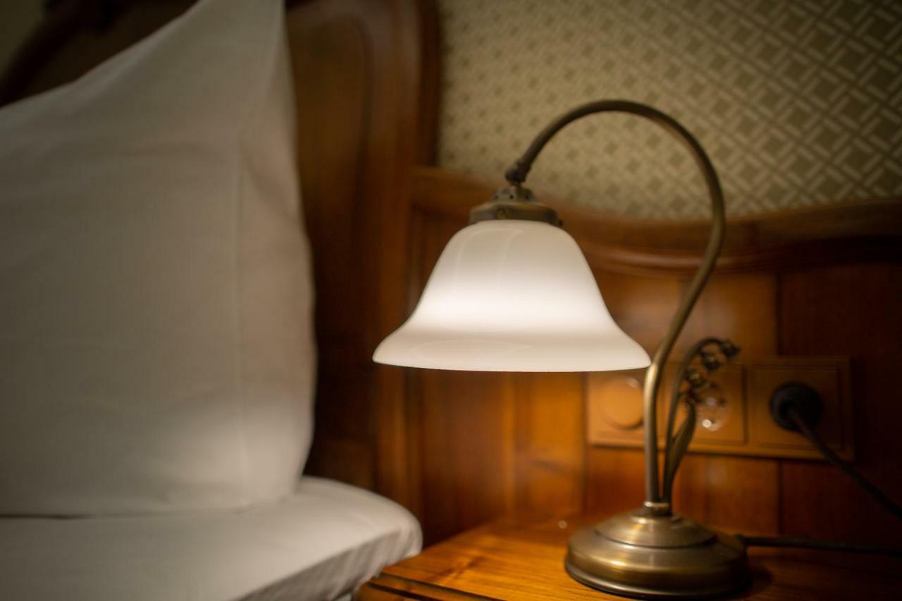 Hotel Villa Altenburg Pößneck Extérieur photo