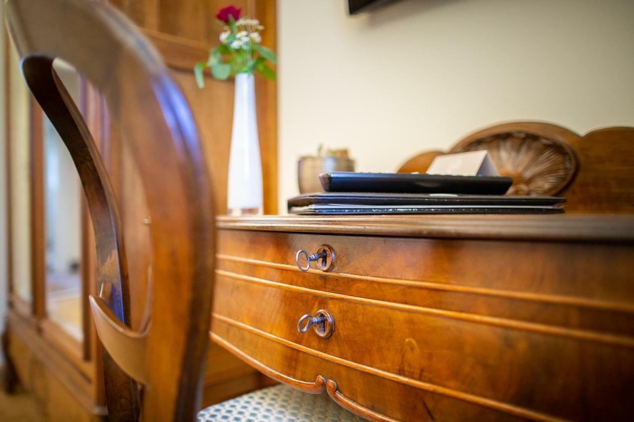 Hotel Villa Altenburg Pößneck Extérieur photo